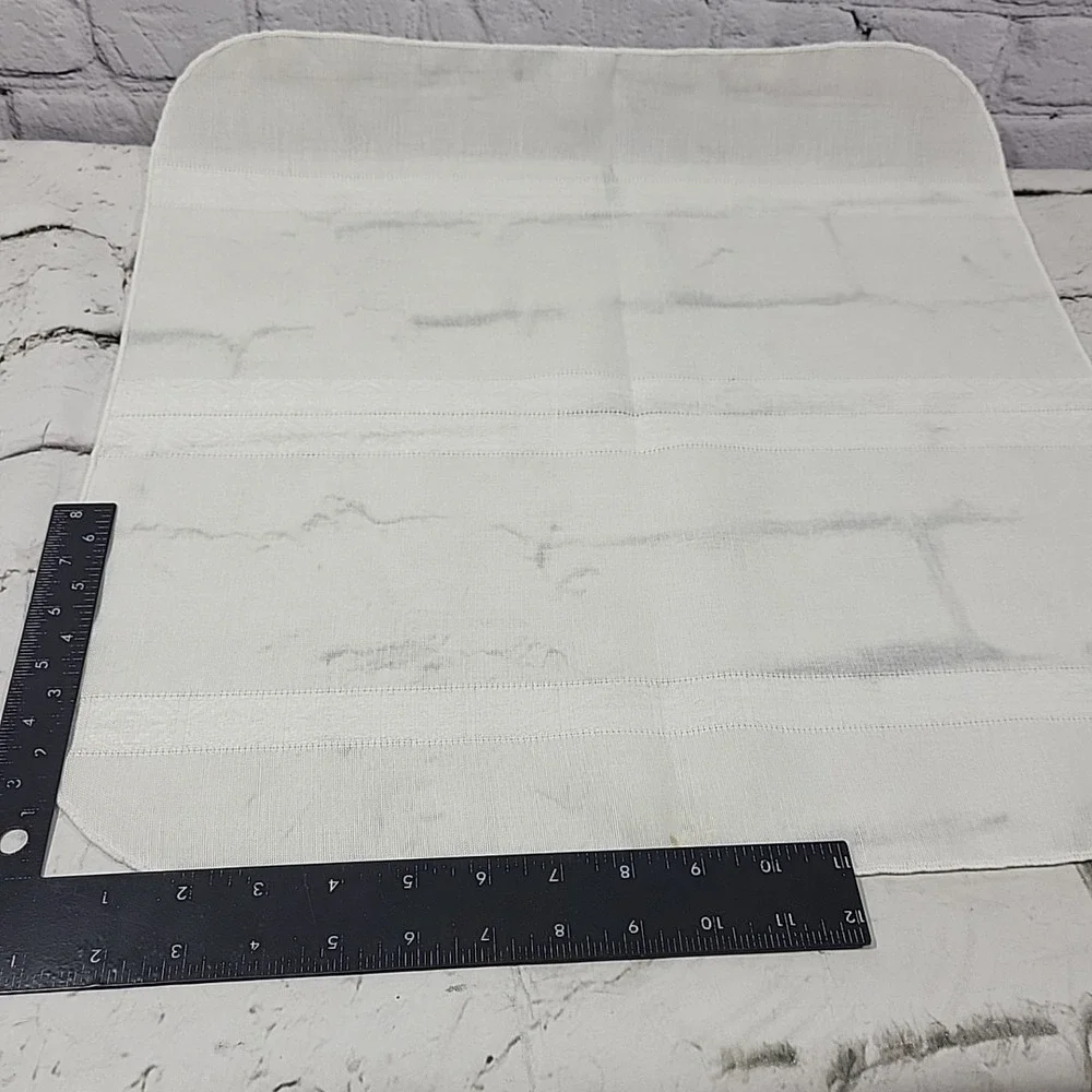LARGE VINTAGE LINEN NAPKINS - SQUARE White Lot Of‎ 4